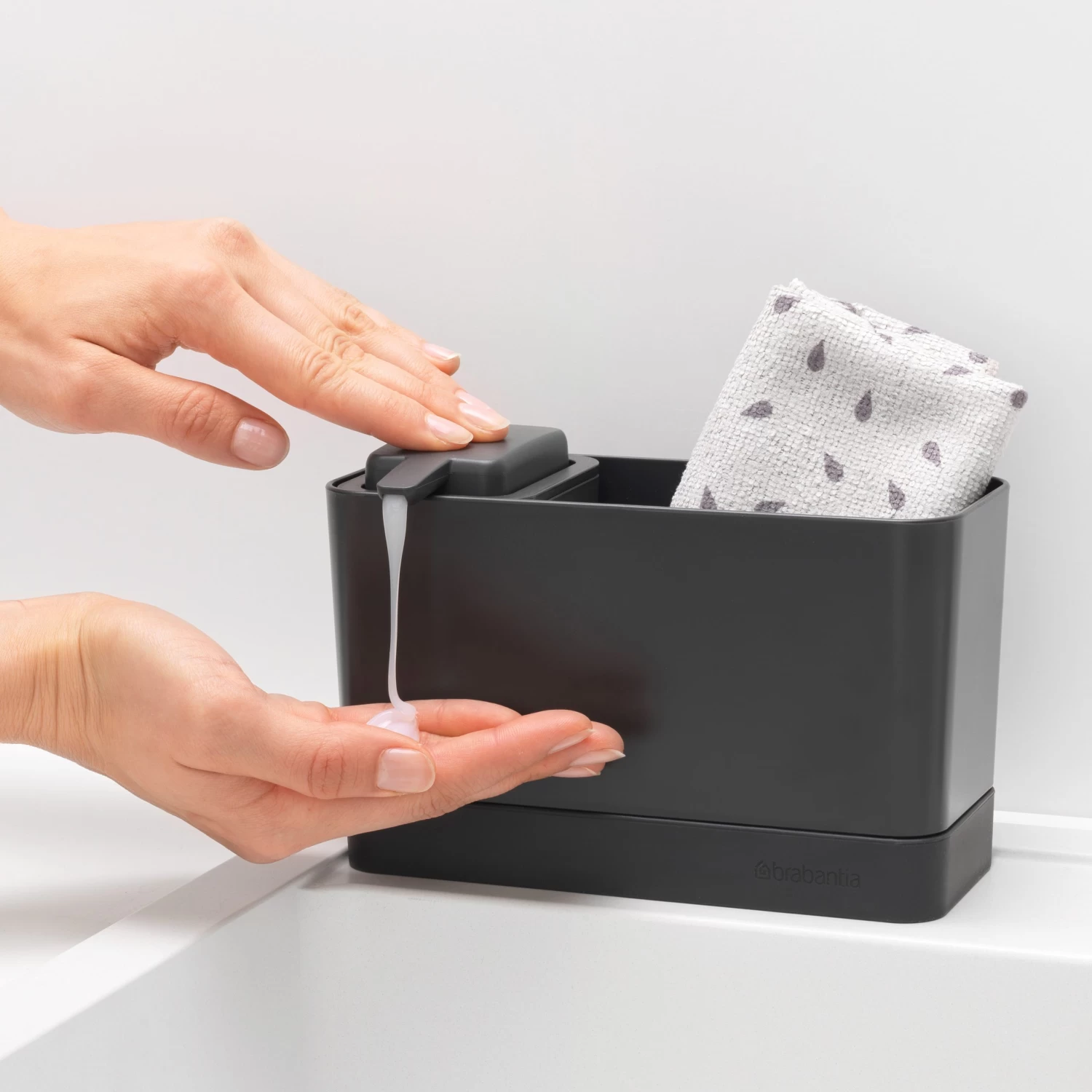 Brabantia Spülbecken Organizer Mit Seifenspender 5 Brabantia Spülbecken Organizer Mit Seifenspender – Bild 3