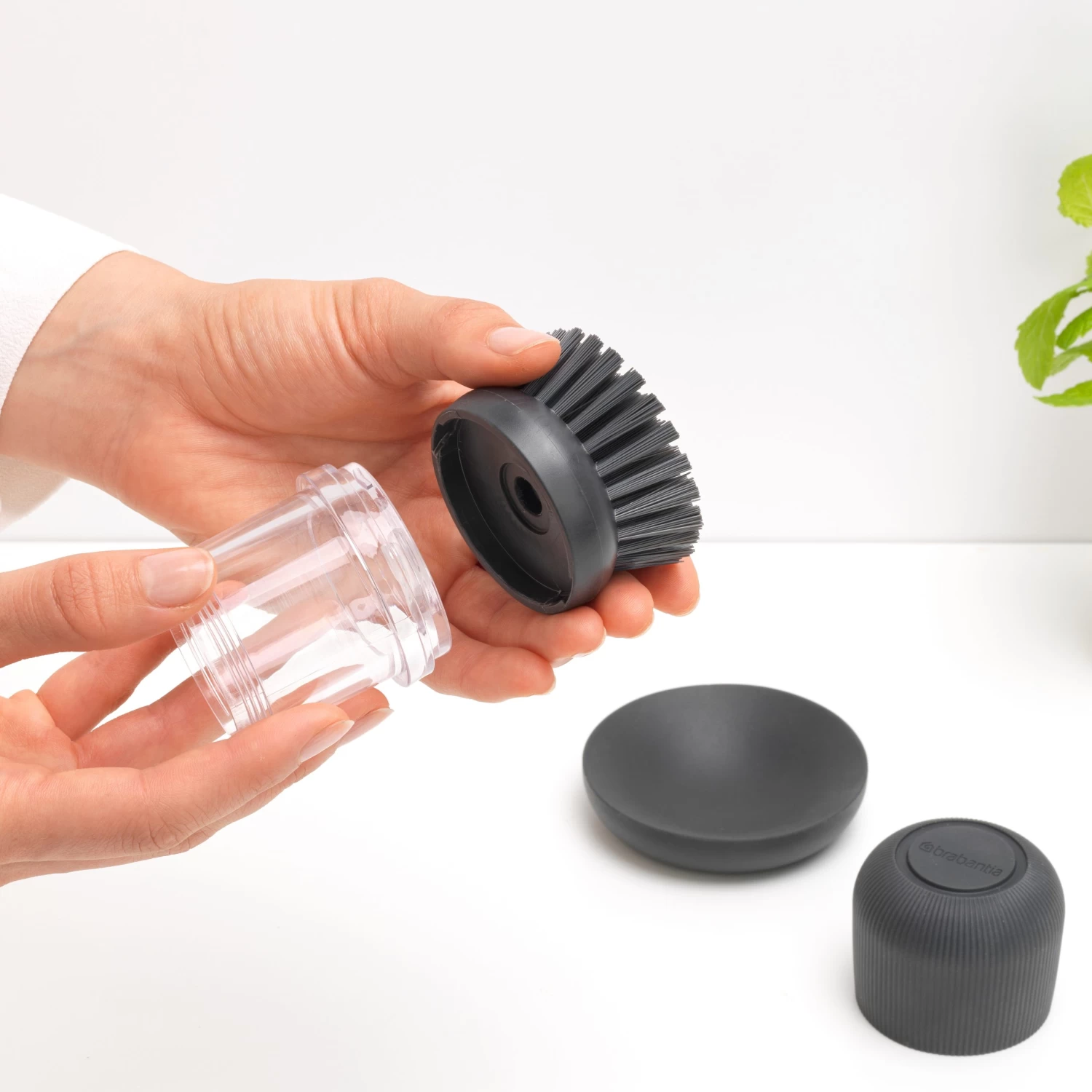 Brabantia Spülmittel-Schale Mit Spülbürste 5 Brabantia Spülmittel-Schale Mit Spülbürste – Bild 3