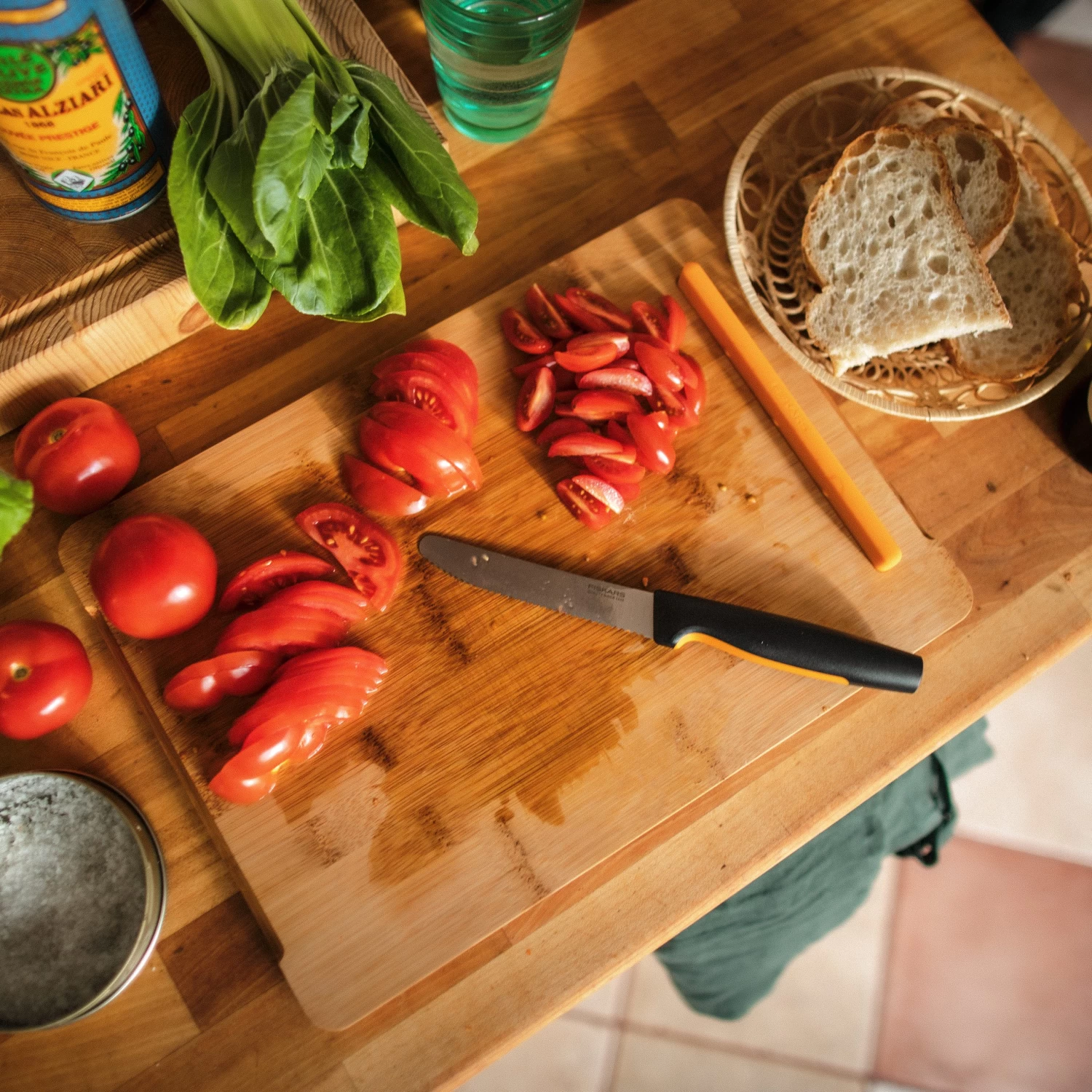 Fiskars Functional Form Tomatenmesser 4 Fiskars Functional Form Tomatenmesser – Bild 2