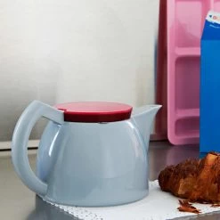 HAY Tea Teekanne 1 L -Küchenwelt Verkauf 500530 01 2 EnvironmentImage 8bbef3f665