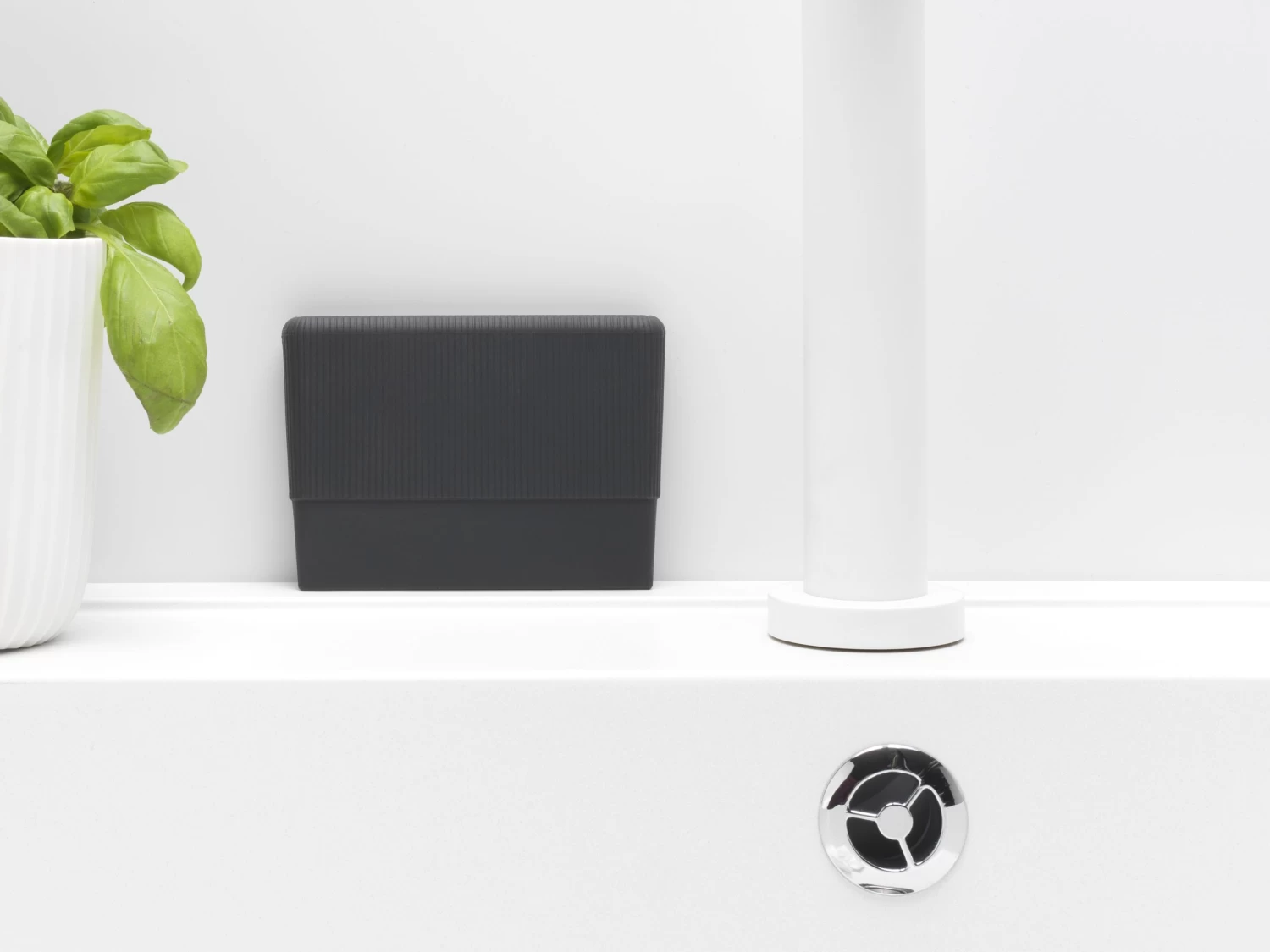 Brabantia Sinkside Spülbeckenschaber 6 Brabantia Sinkside Spülbeckenschaber – Bild 4