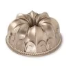 Nordic Ware Fleur De Lis Bundt Backform