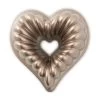 Nordic Ware Elegant Heart Bundt Backform -Küchenwelt Verkauf 515983 01 1 ProductImageMain d0fe507eac