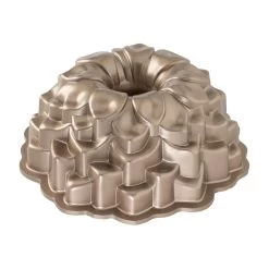 Nordic Ware Blossom Bundt Backform