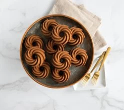 Nordic Ware Heritage Bundtlette Backform Gold -Küchenwelt Verkauf 515990 01 5 EnvironmentImage 67c7b72ab4