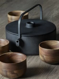 Serax Collage Teekanne Gusseisen 1,2 L -Küchenwelt Verkauf 571041 01 10 EnvironmentImage 1efe20b5ac